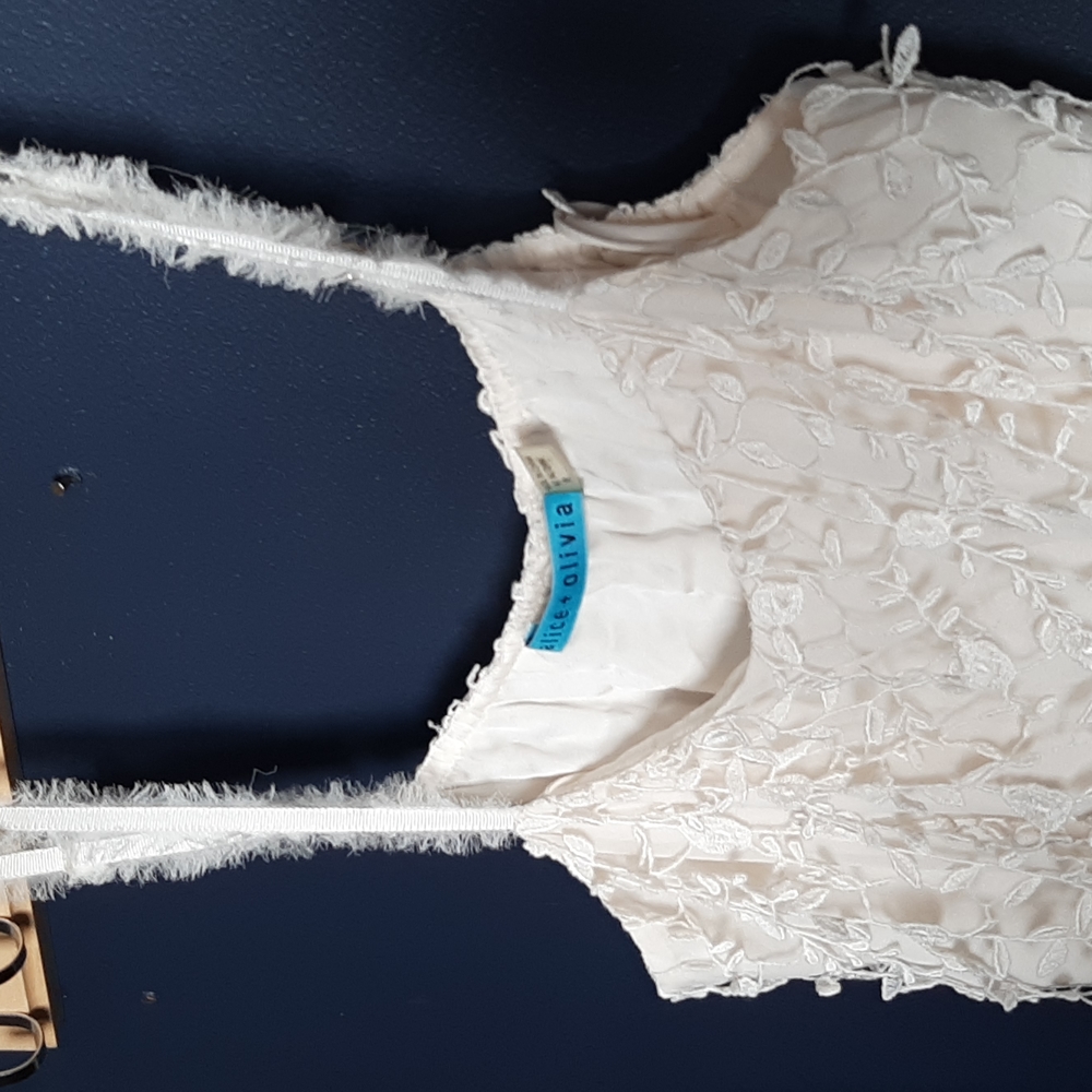 Alice + Olivia lace tank size small - Picture 4 of 5